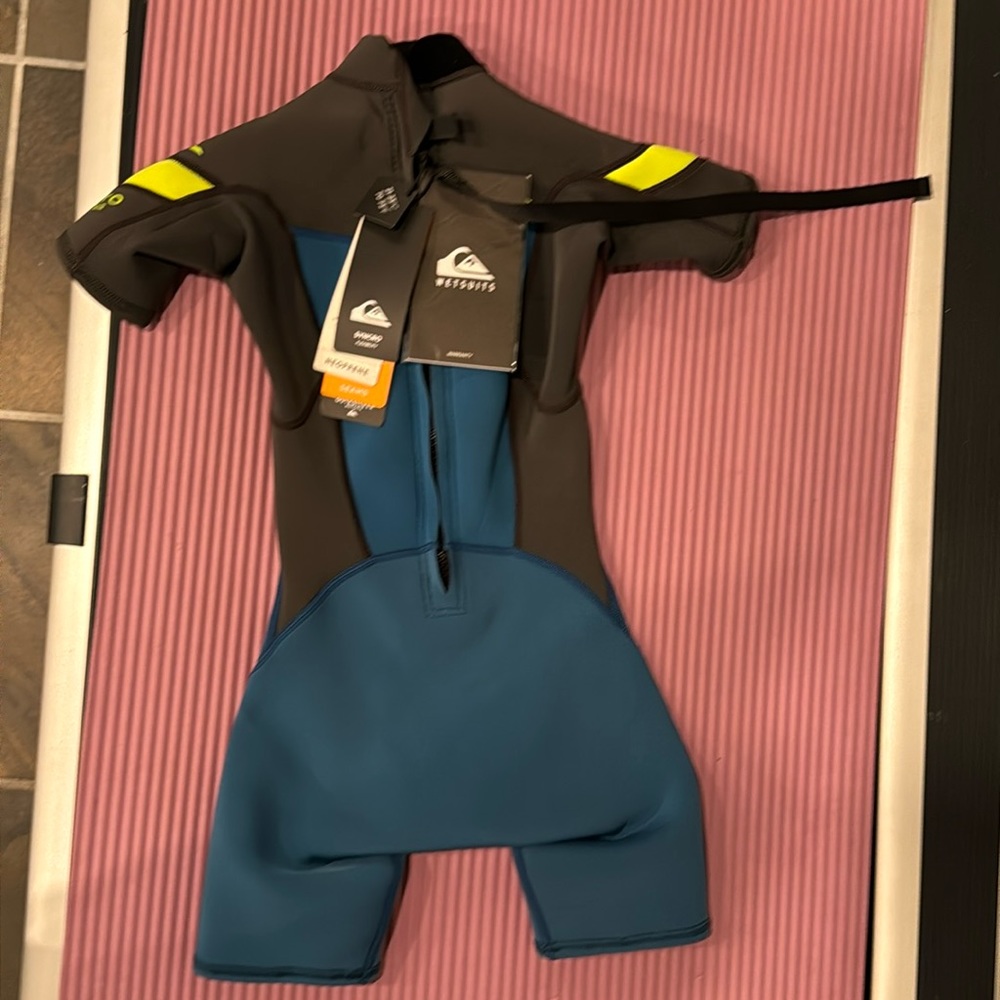 Quicksilver syncro neoprene wetsuit